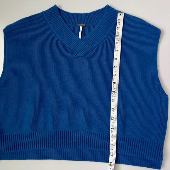 Free People sweater vest - Picture 6 of 6